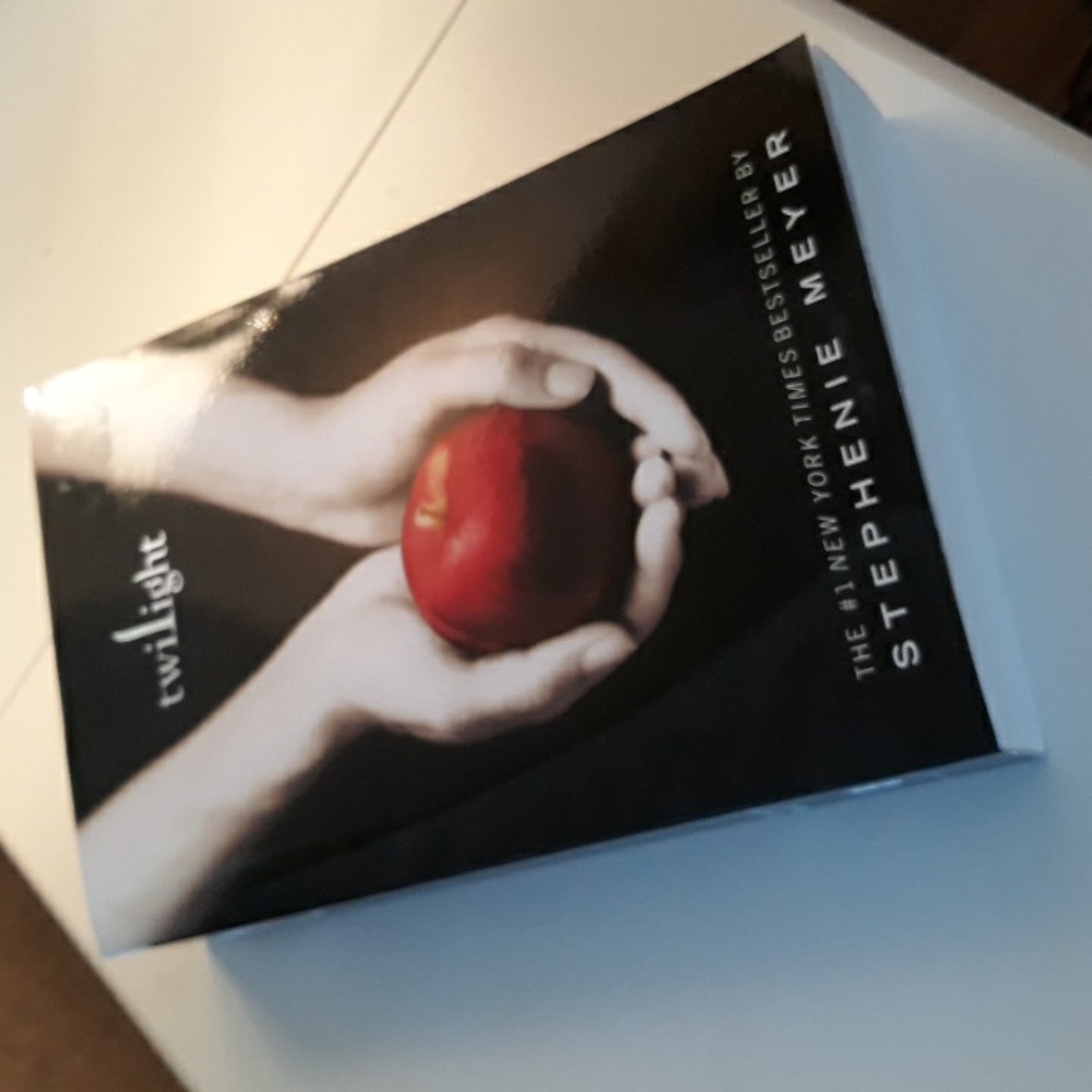 Twilight by Stephenie Meyer
